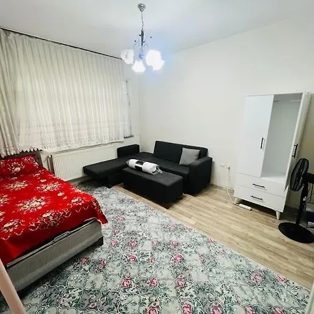 Affordable Private In A Shared Flat In Sisli איסטמבול