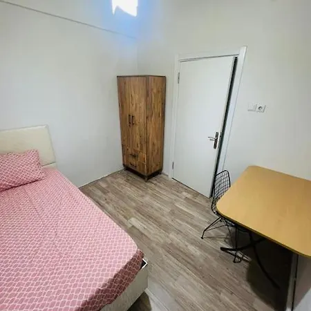 Affordable Private In A Shared Flat In Sisli *