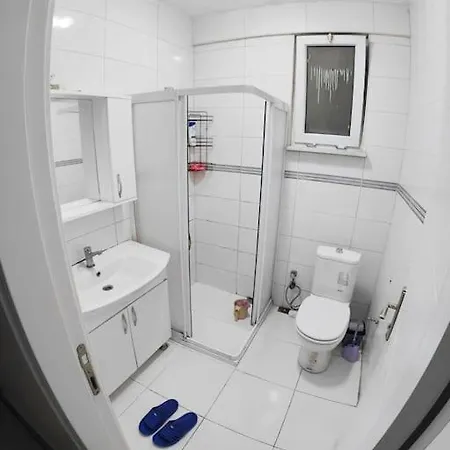 Affordable Private In A Shared Flat In Sisli