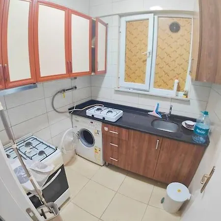 Affordable Private In A Shared Flat In Sisli איסטמבול