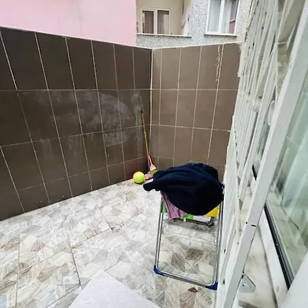 Affordable Private In A Shared Flat In Sisli