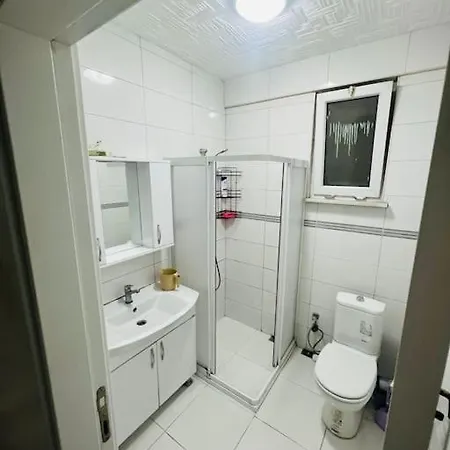 דירה Affordable Private In A Shared Flat In Sisli