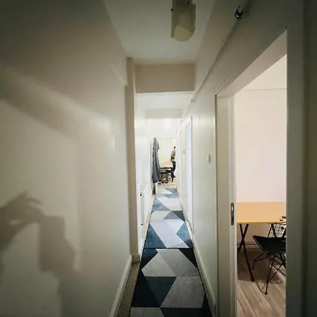 Apartment Affordable Private In A Shared Flat In Sisli *